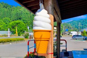 ソフトクリームの置物